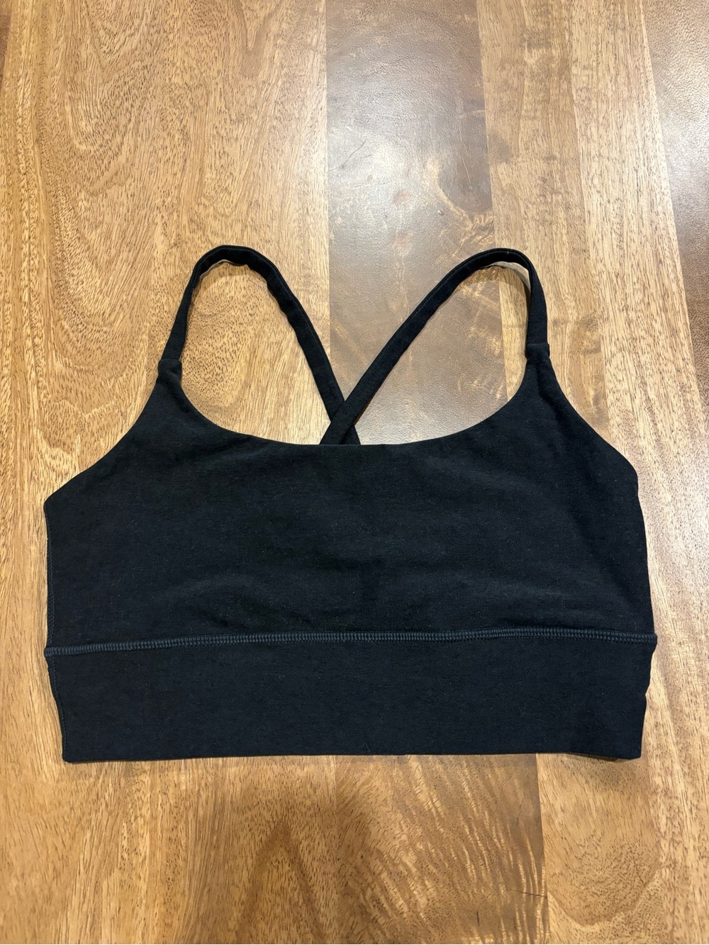 Vuori sports bra